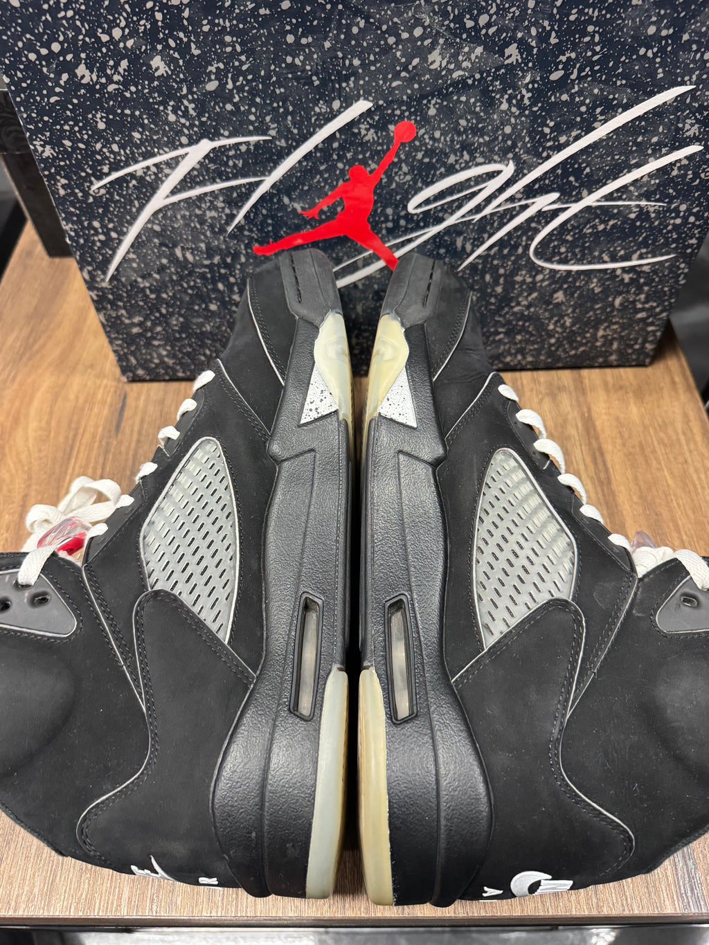 Jordan 5 Retro OG Black Metallic Reimagined (PRE-OWNED) SIZE-11.5 NO BOX