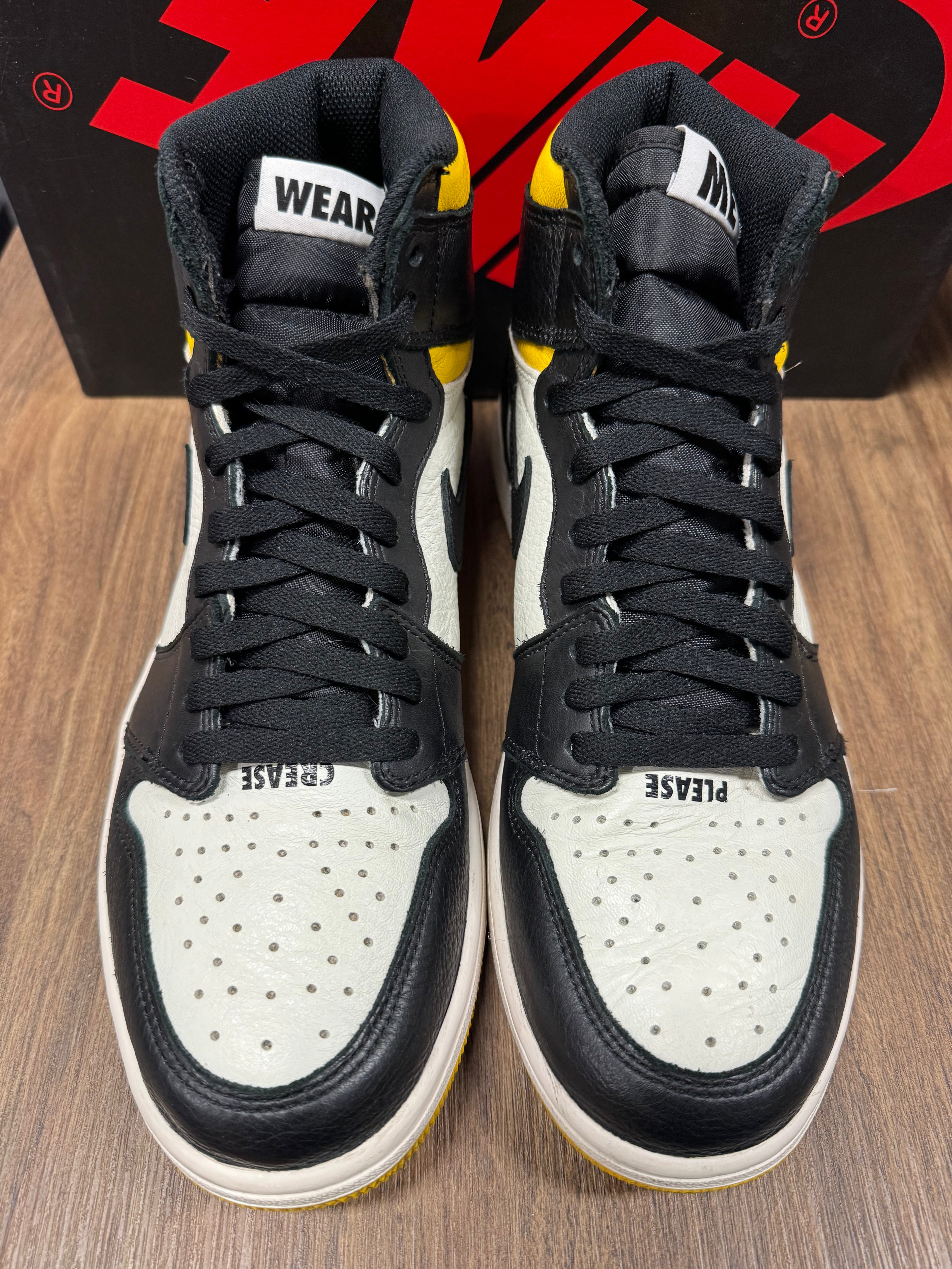 Jordan 1 Retro High Not for Resale Varsity Maize-(PRE-OWNED) NO BOX SIZE-10.5