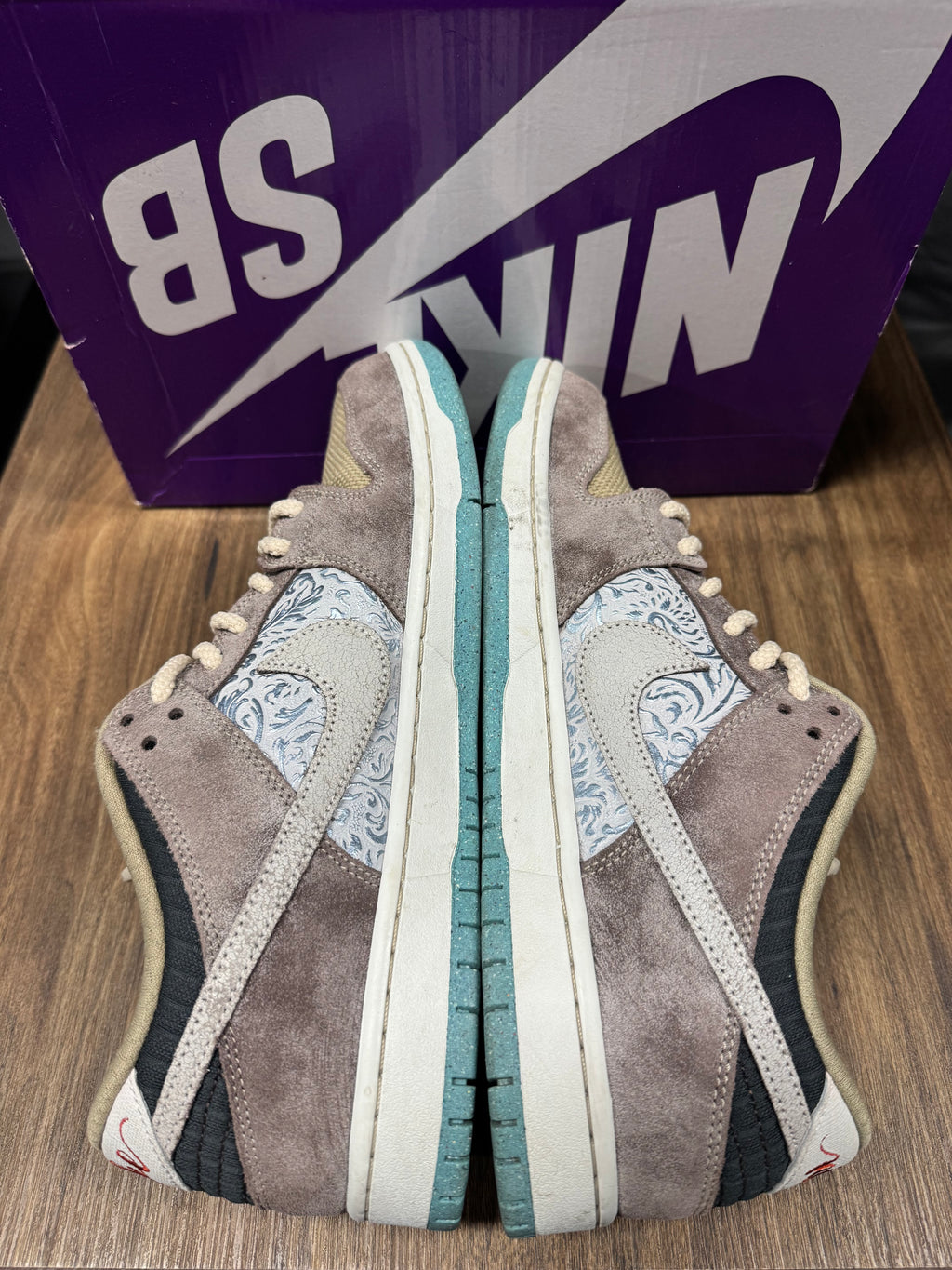 Nike SB Dunk Low Big Money Savings (PRE-OWNED) SIZE-12