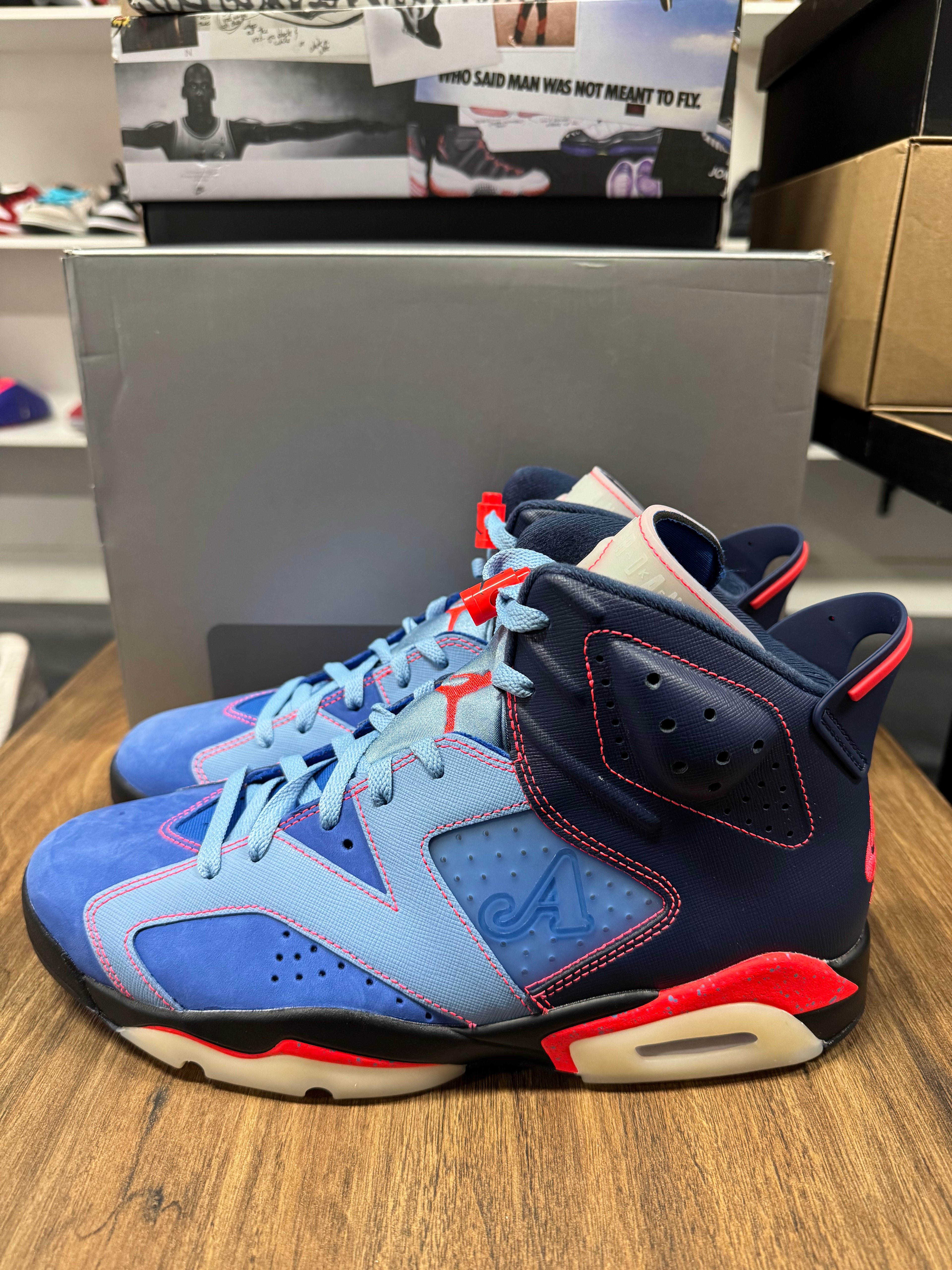 Jordan 6 Retro Awake NY Midnight Navy (PRE-OWNED) SIZE-10.5