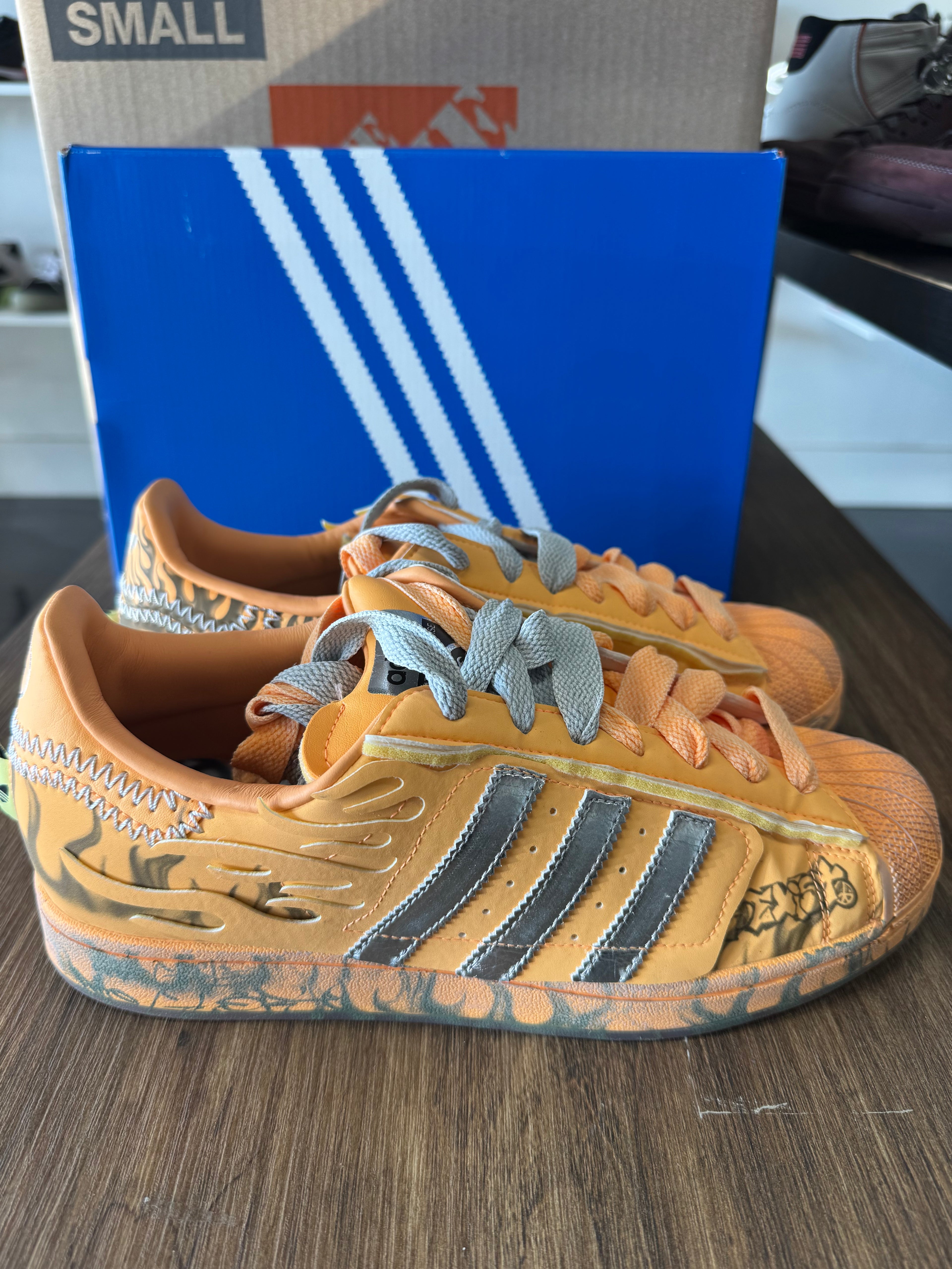 adidas Superstar Hellstar Hazy Orange (PRE-OWNED) (SIZE-9.5)