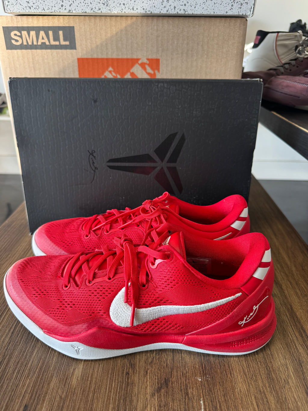 Nike Kobe 8 Protro University Red (PRE-OWNED) SIZE-9