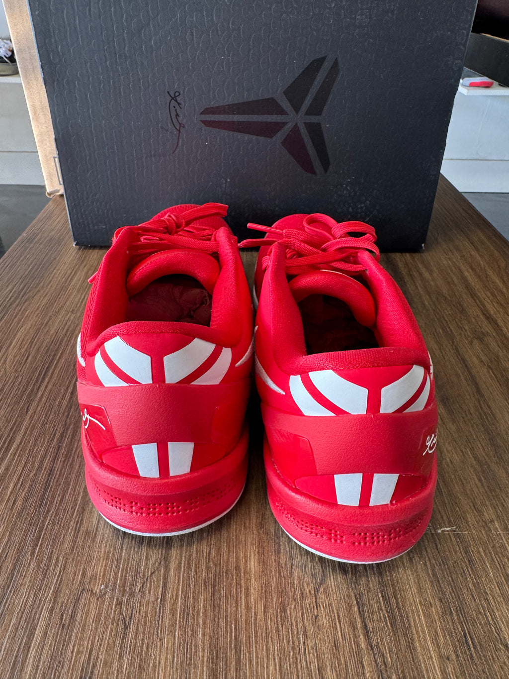 Nike Kobe 8 Protro University Red (PRE-OWNED) SIZE-9