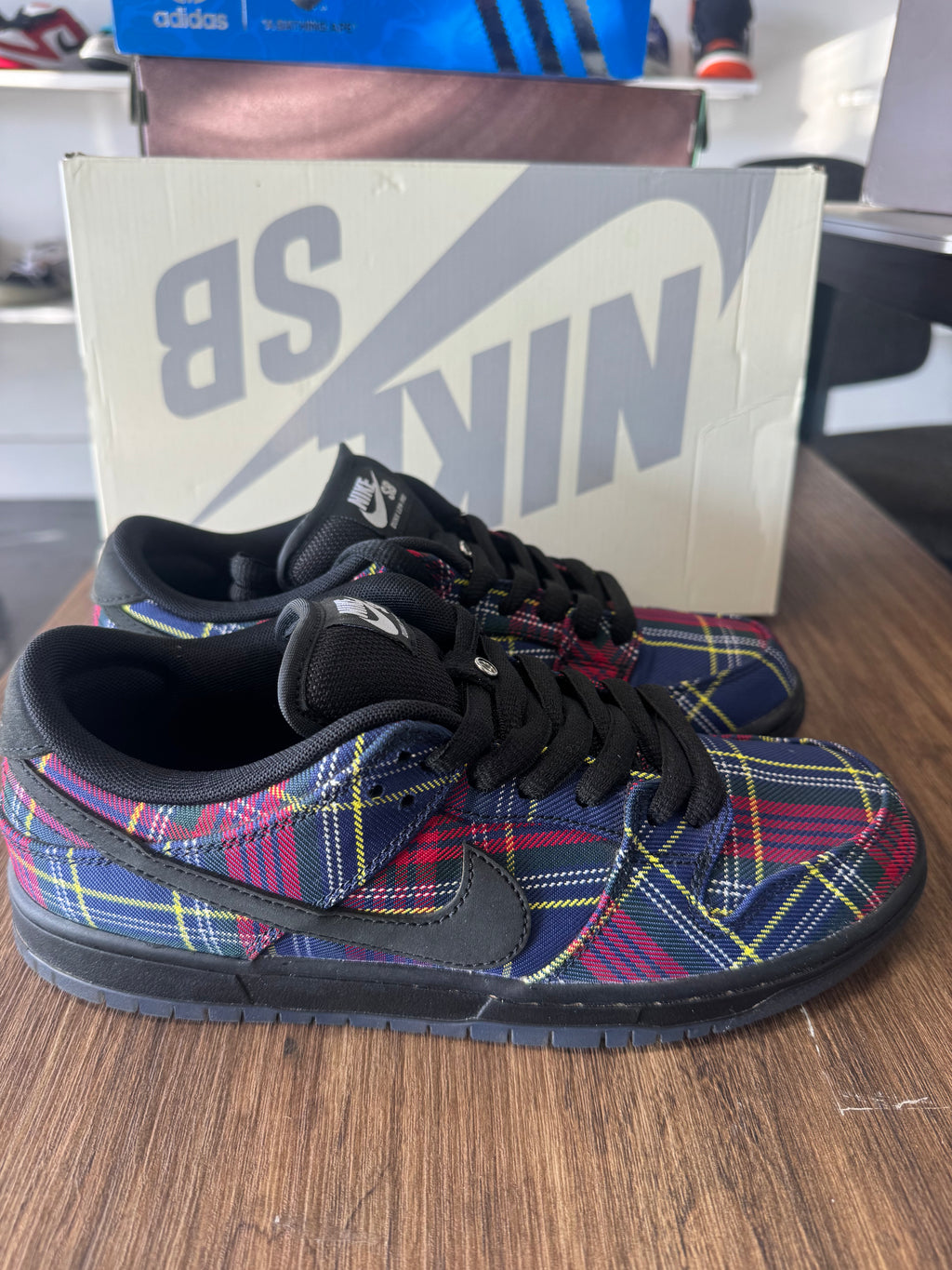 Nike SB Dunk Low Nardwuar (Pre-Owned) Size-8