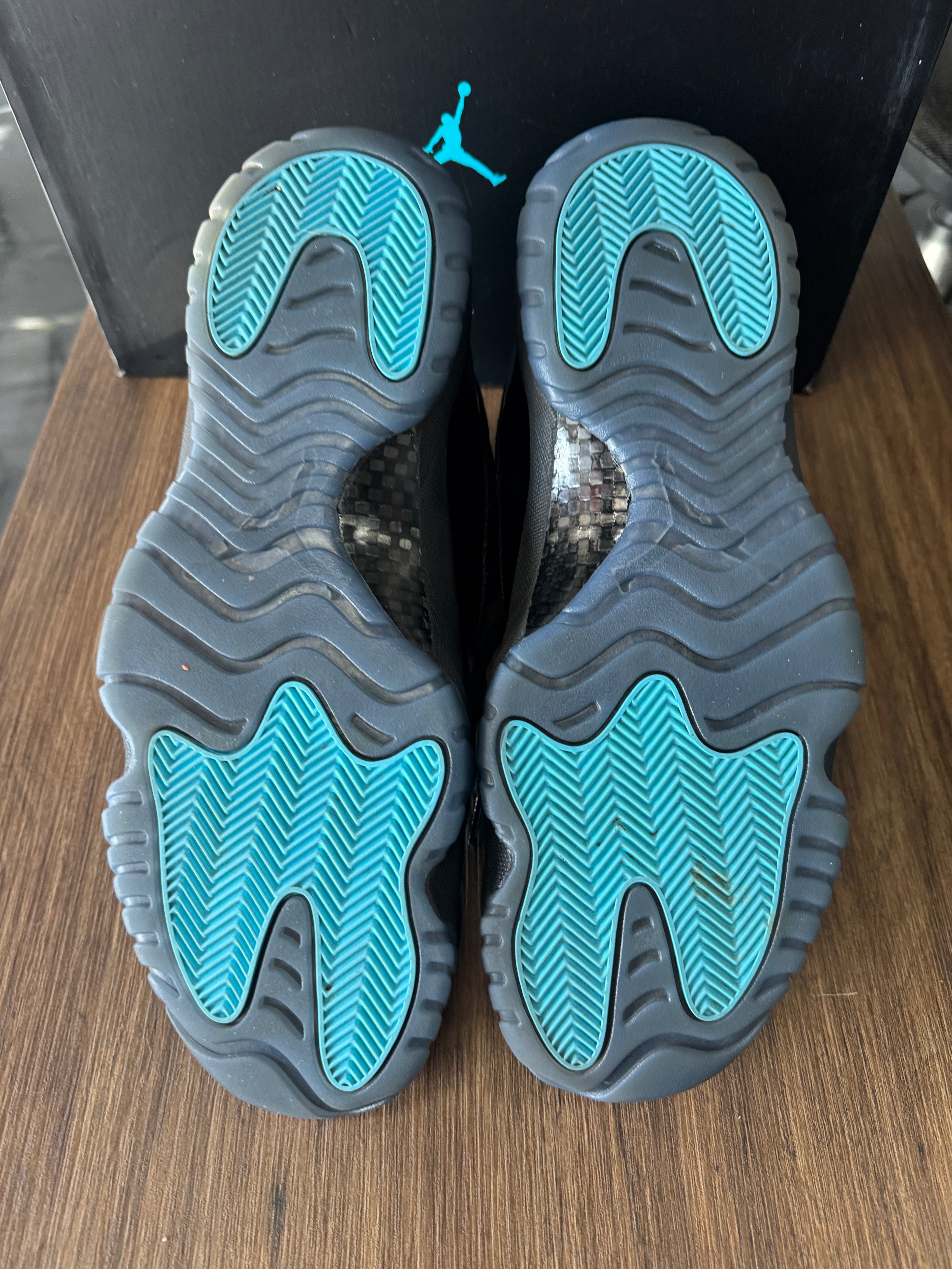 Jordan 11 Retro Gamma Blue (2025) (Pre-Owned) Size-13