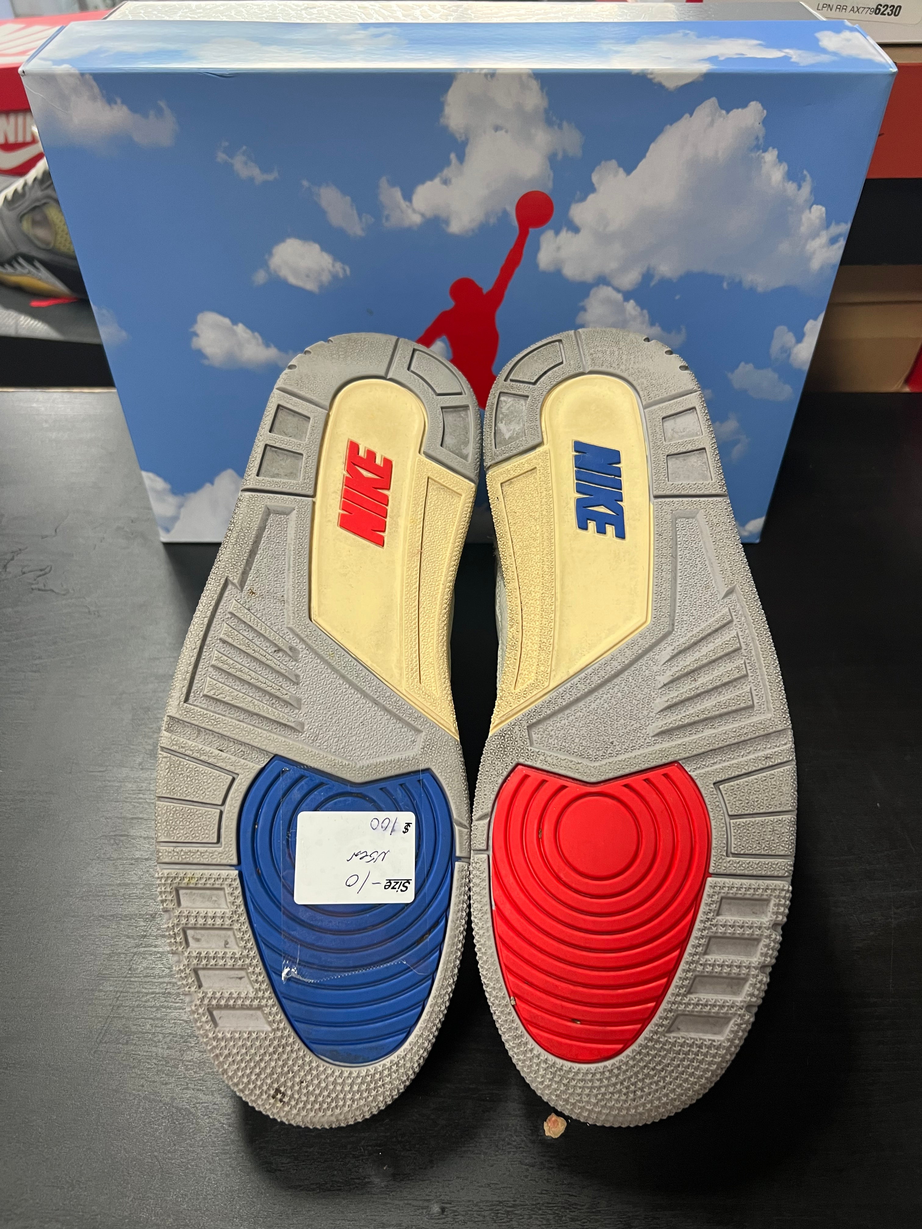 Jordan 3 Retro Seoul 2.0 (PRE-OWNED) SIZE-10