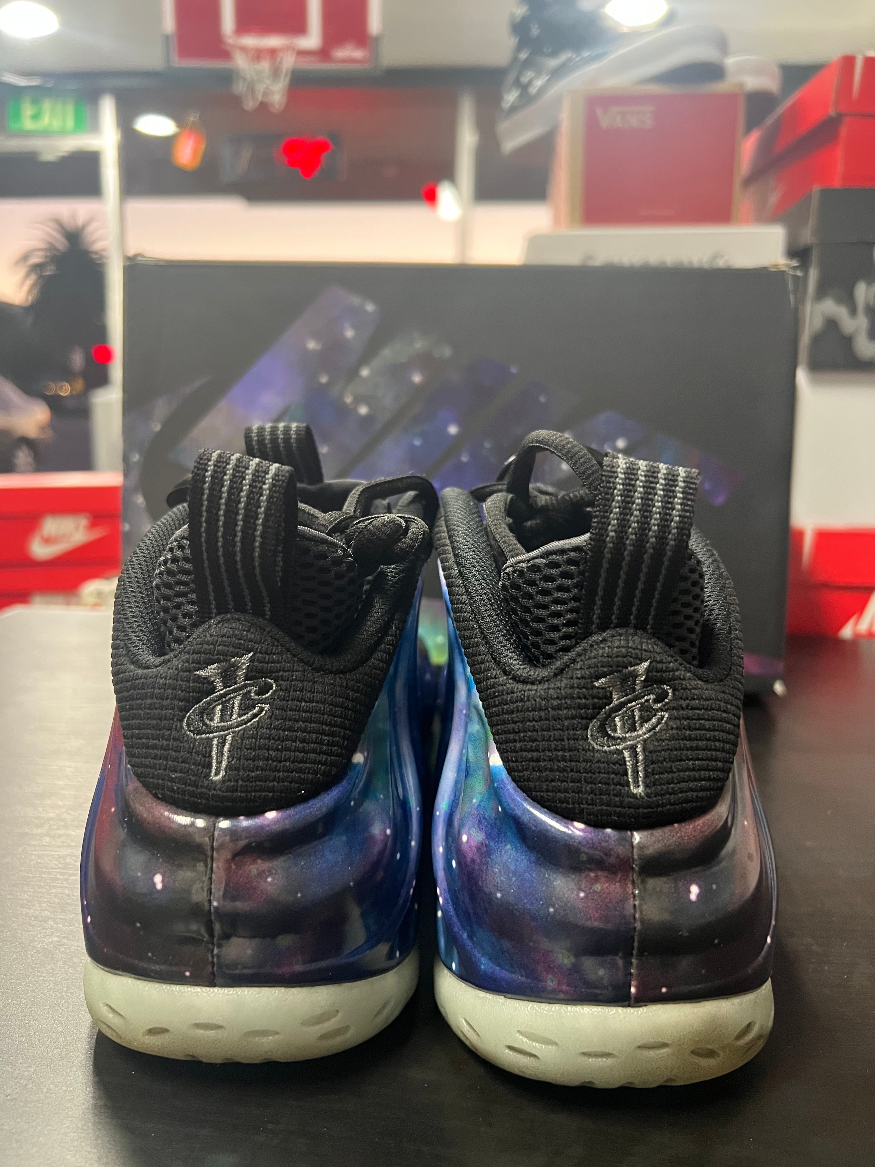 Nike Air Foamposite One Galaxy (2025) (PRE-OWNED) SIZE-11.5