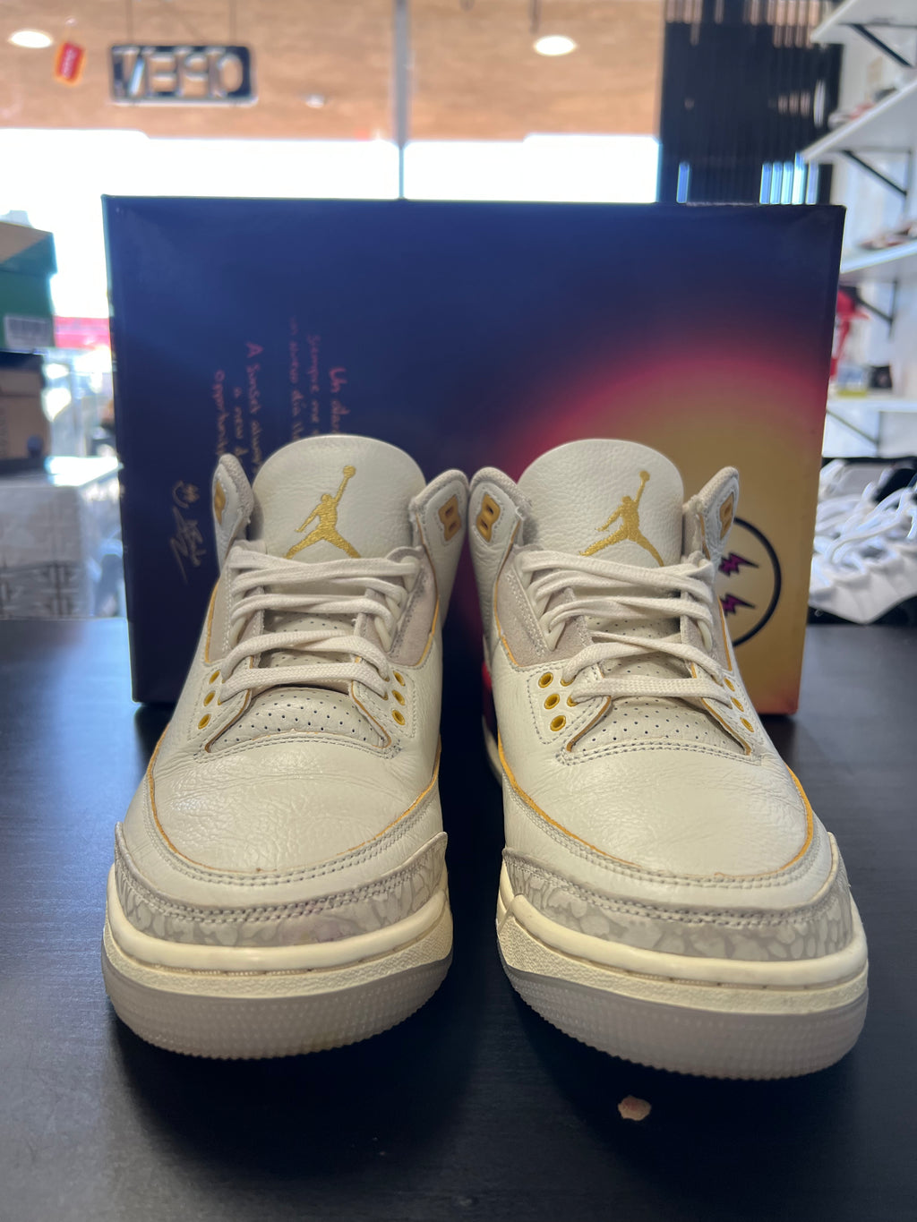 Jordan 3 Retro SP J Balvin Medellín Sunset (PRE-OWNED) SIZE-8