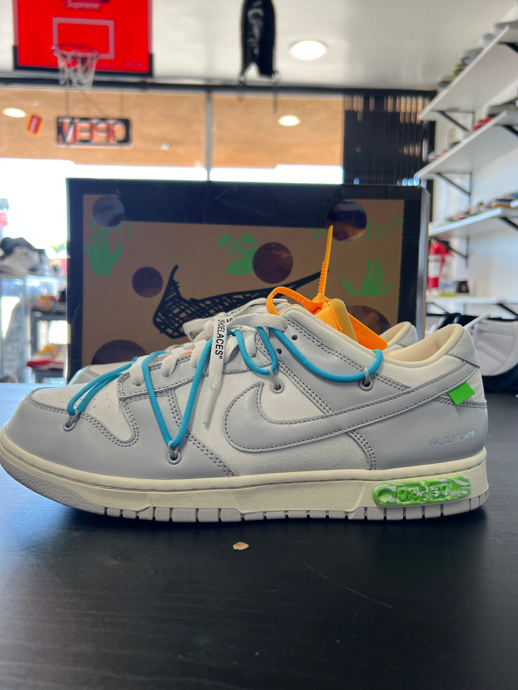 Nike Dunk Low Off-White Lot 2 (PRE-OWNED) SIZE-12