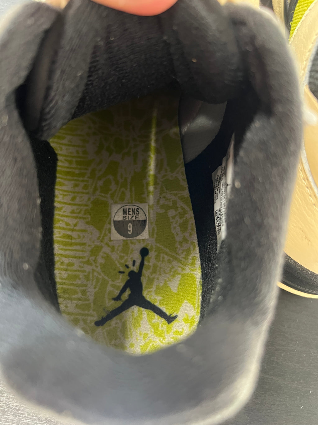 Jordan Jumpman Jack TR Travis Scott Bright Cactus (PRE-OWNED) SIZE-9