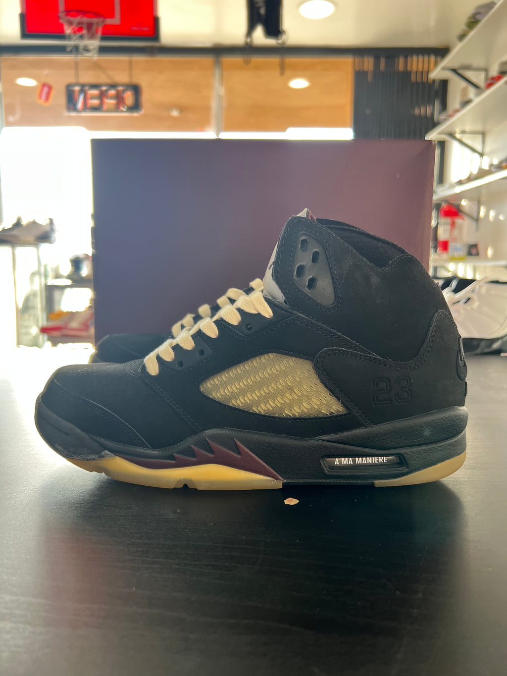 Jordan 5 Retro A Ma Maniére Dusk (PRE-OWNED) SIZE-8