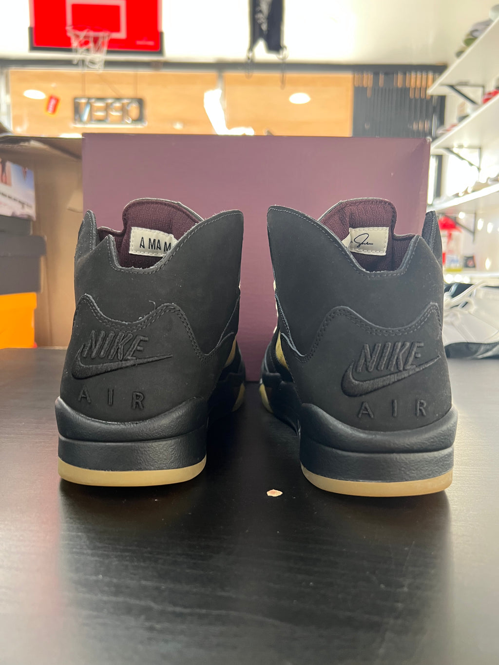 Jordan 5 Retro A Ma Maniére Dusk (PRE-OWNED) SIZE-8