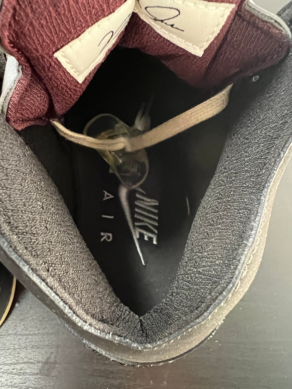 Jordan 5 Retro A Ma Maniére Dusk (PRE-OWNED) SIZE-8
