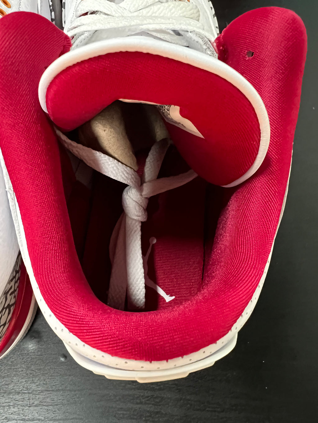 Jordan 3 Retro Cardinal Red (PRE-OWNED) SIZE-11