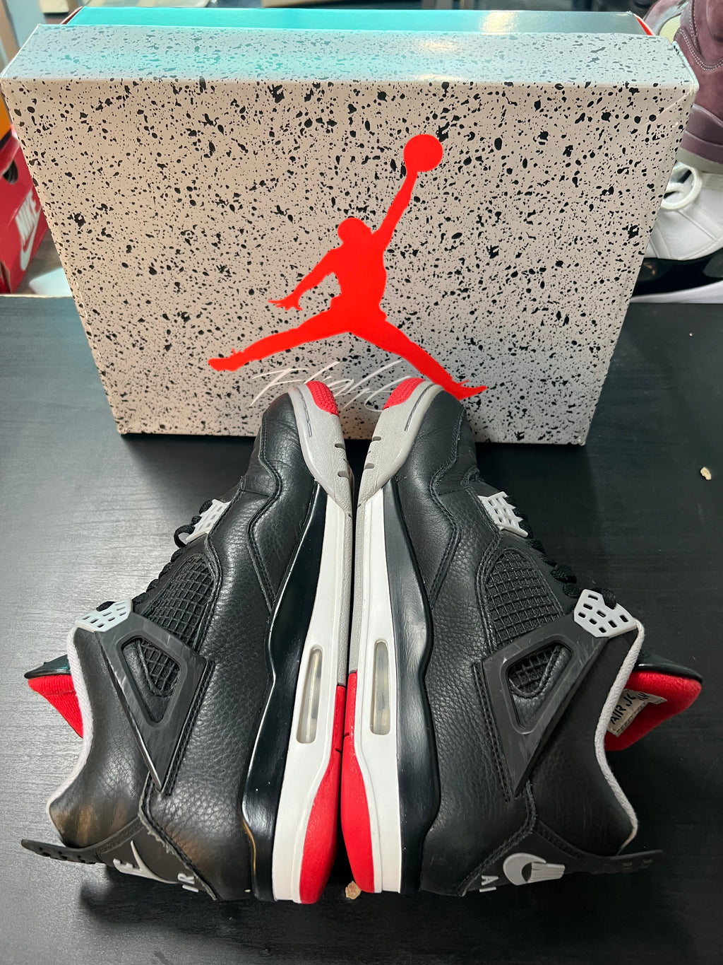 Jordan 4 Retro Bred Reimagined (PRE-OWNED) SIZE-8