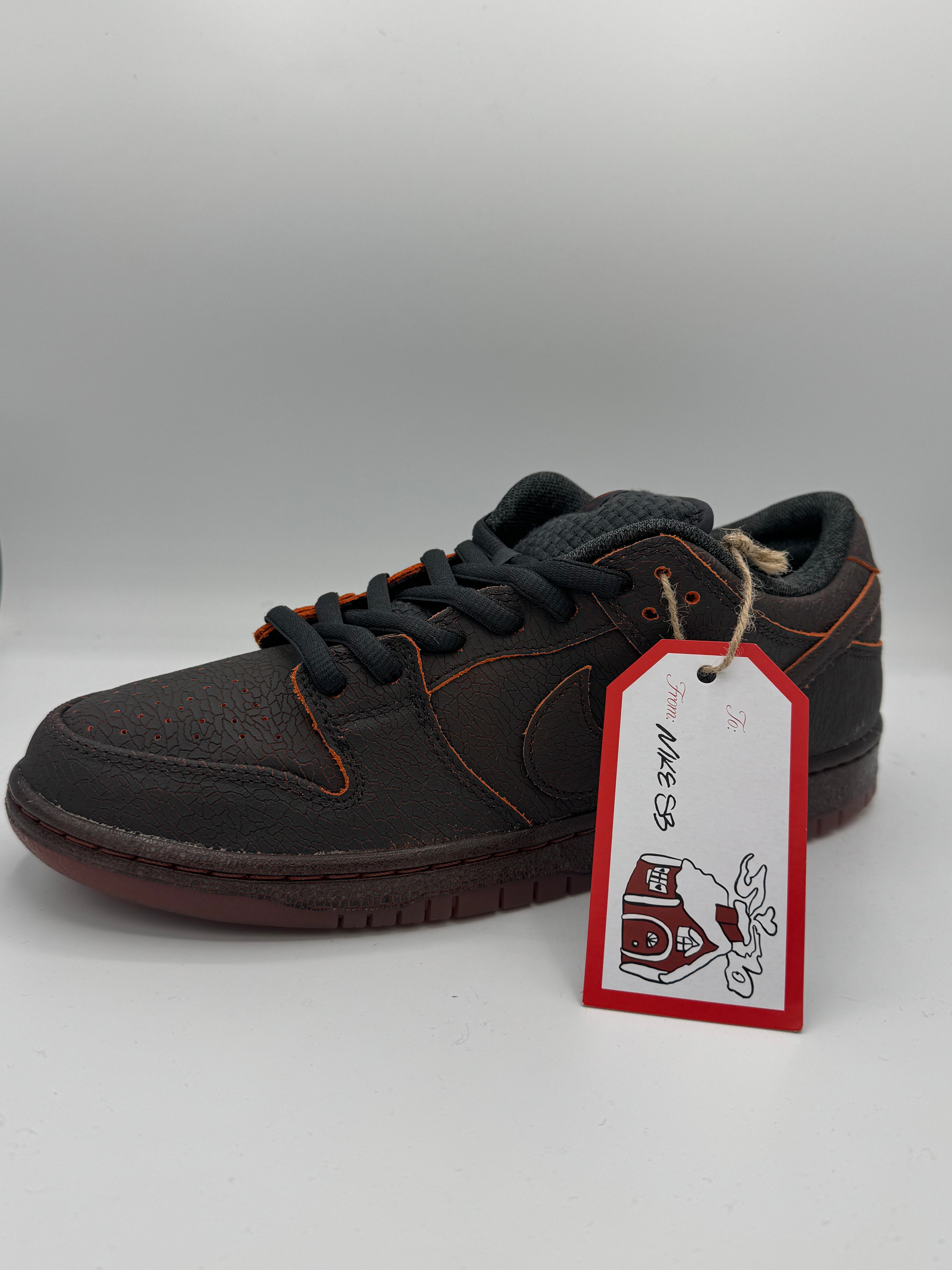 Nike Dunk SB Low Krampus