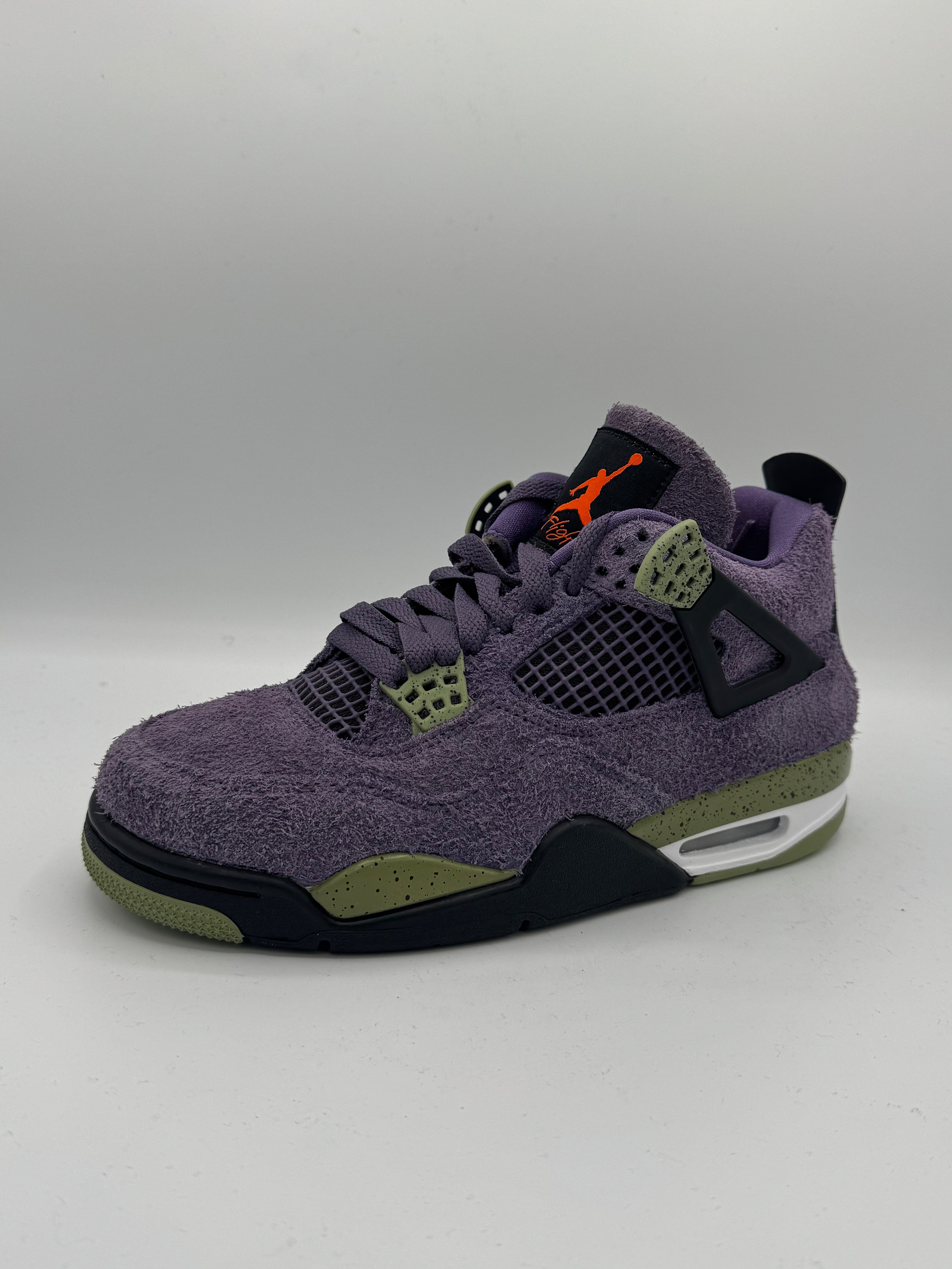 Jordan 4 Retro Canyon Purple (Women's)