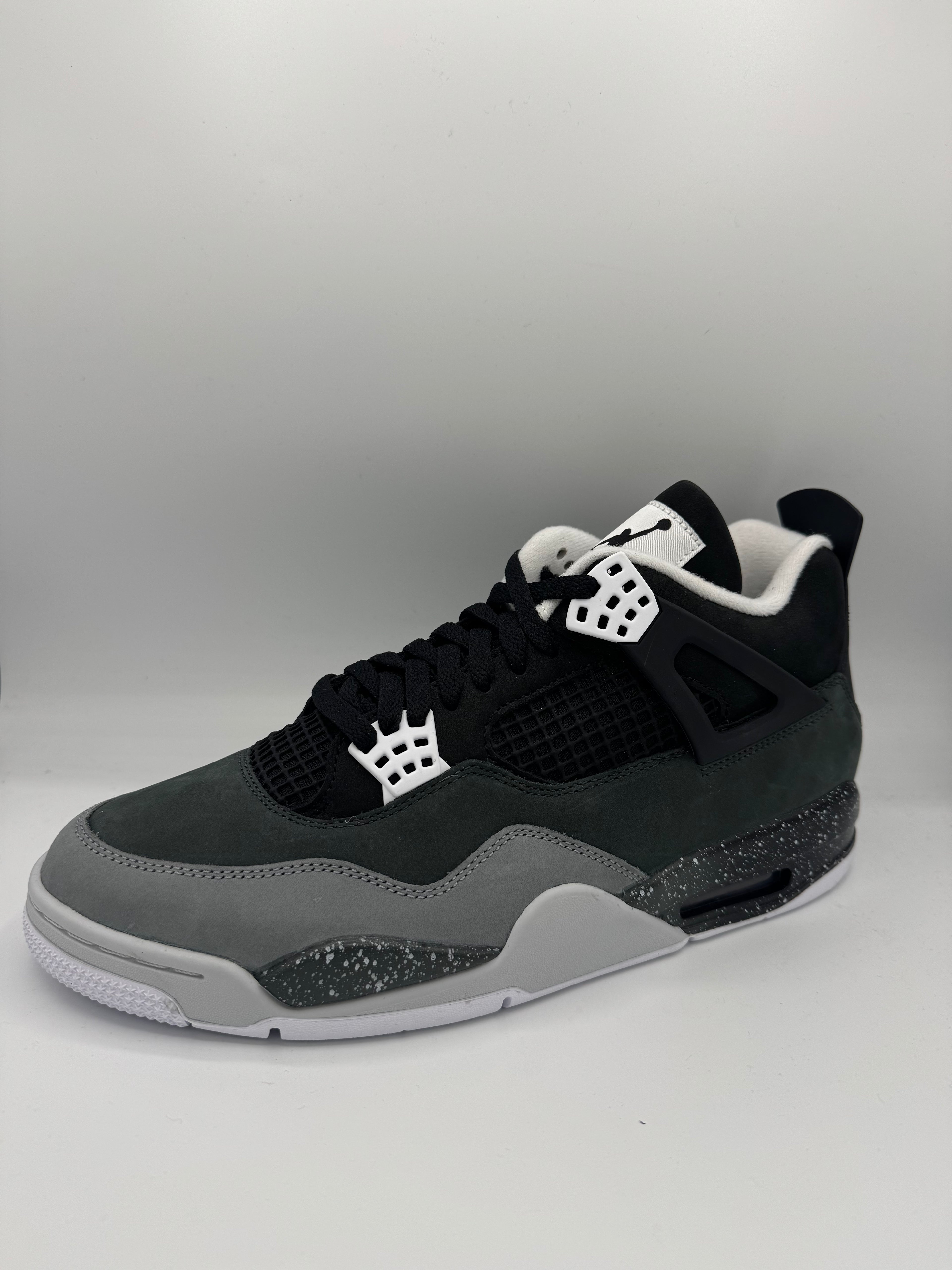 Jordan 4 Retro Fear (2024)