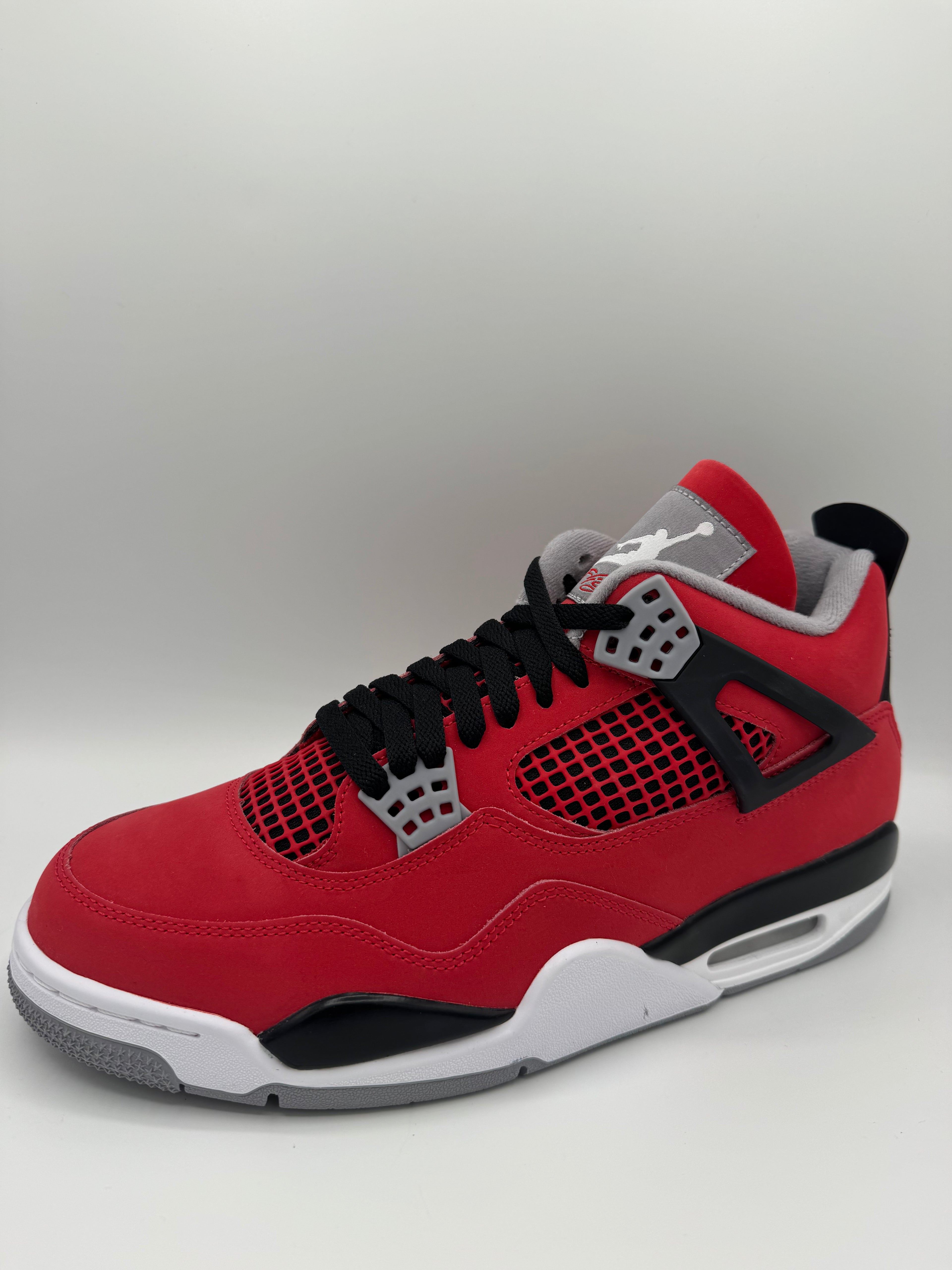 Jordan 4 Retro Toro Bravo (2026)